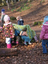making dens and exploring